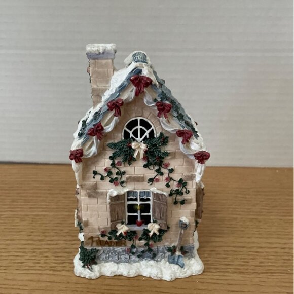 Vtg Ivy and Innocence Cast Art Toy Shop Christmas Village Building 05300 1998 - Picture 3 of 8